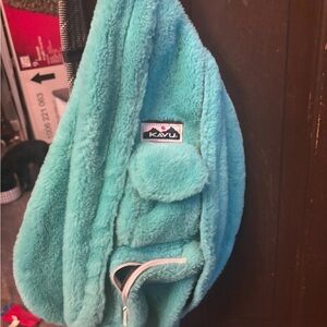 Kavu green Plush Bag NWOT